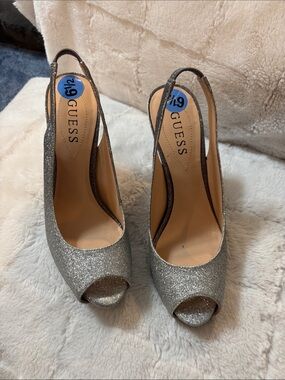GUESS Silver Glitter Peep-Toe Slingback Pumps